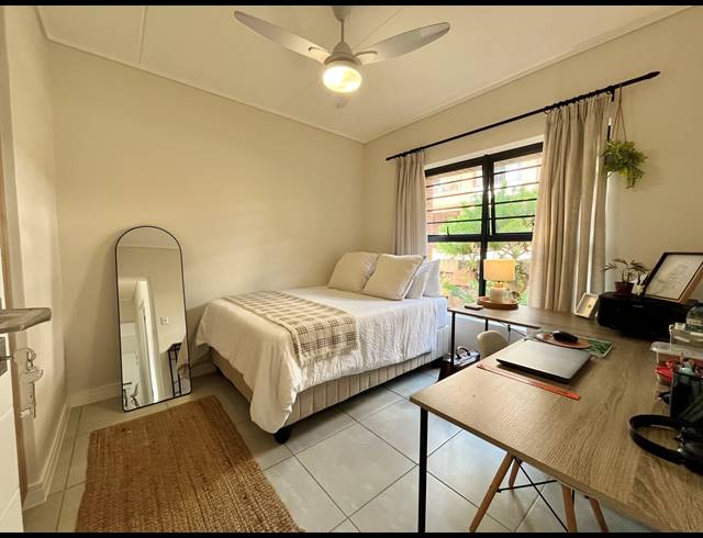 3 BEDROOM APARTMENT TO LET IN BALLITO CENTRAL